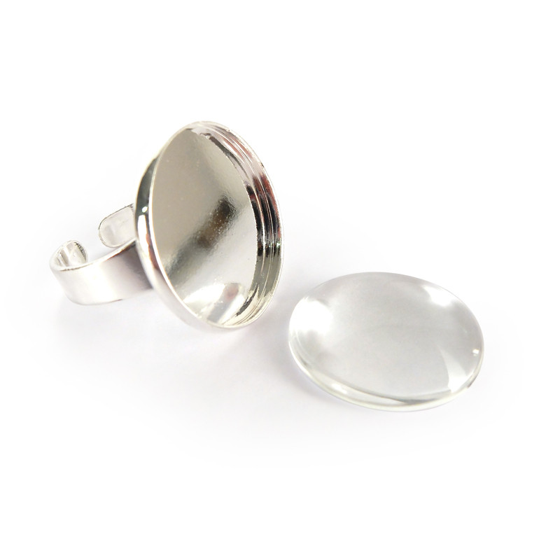 Bague ronde à décorer en métal argenté avec emplacement pour cabochon de 20 x 20 mm